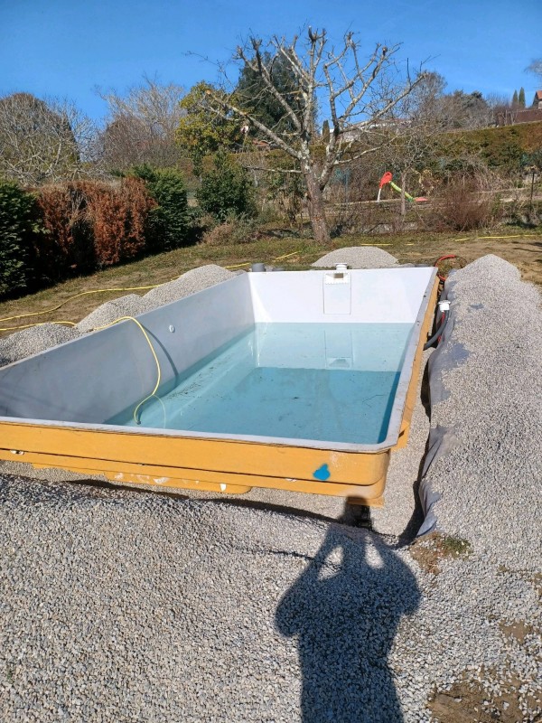 Installation d'une piscine coque à Venerque