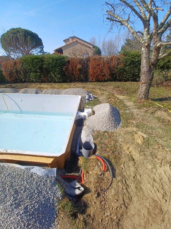 Installation d'une piscine coque à Venerque