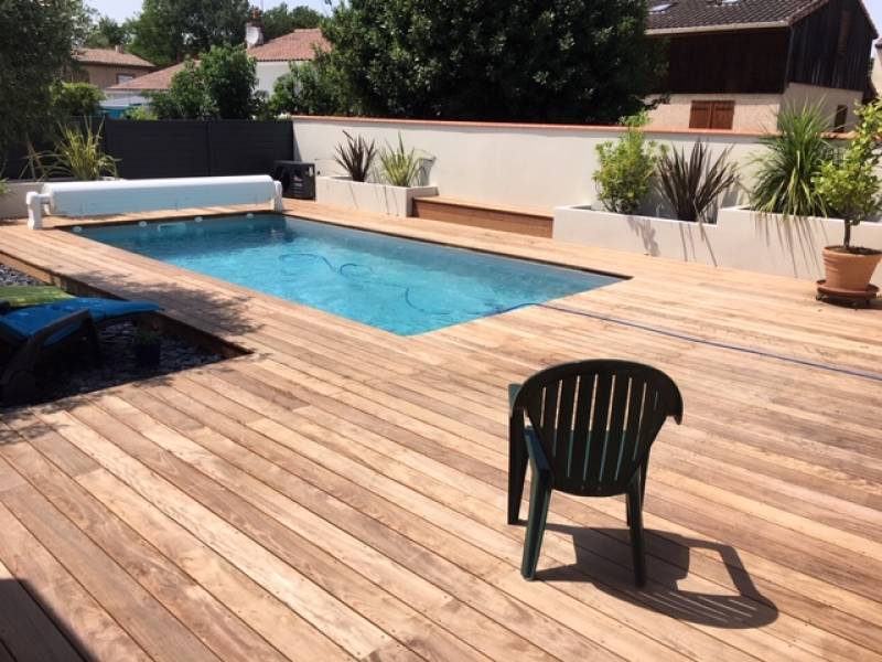 CONSTRUCTION D' UNE PISCINE EN BÉTON ARME