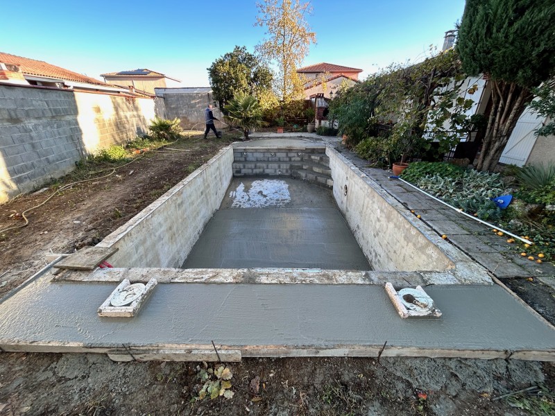 Rénovation et modifications de piscine a Leguevin près de Toulouse